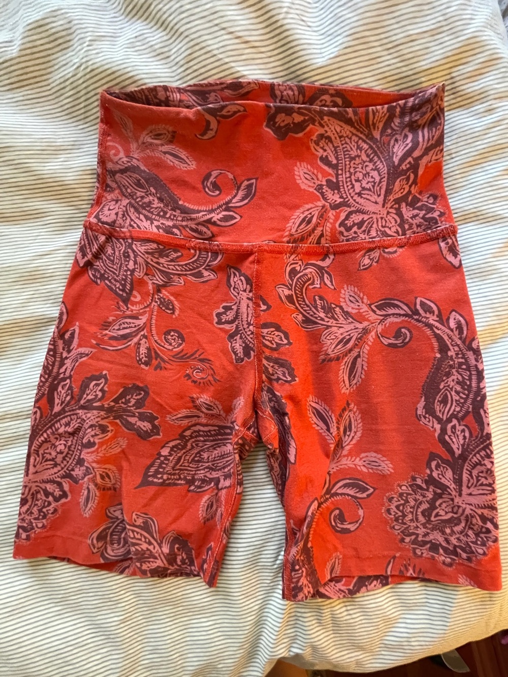 Beyond Yoga High Waisted 7” Biker Short